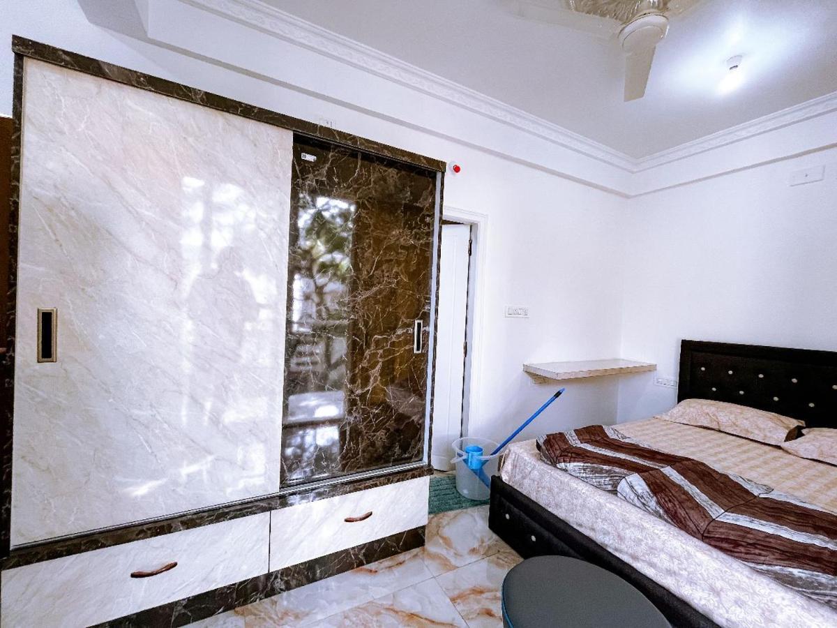 Rvr Abode -Private Rooms 班加罗尔 外观 照片